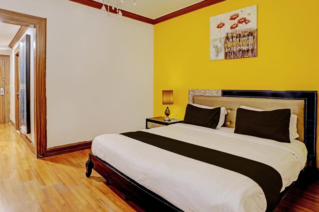 Townhouse 809 Royal Palms Hotel - Rose Collection Mumbai Exterior photo