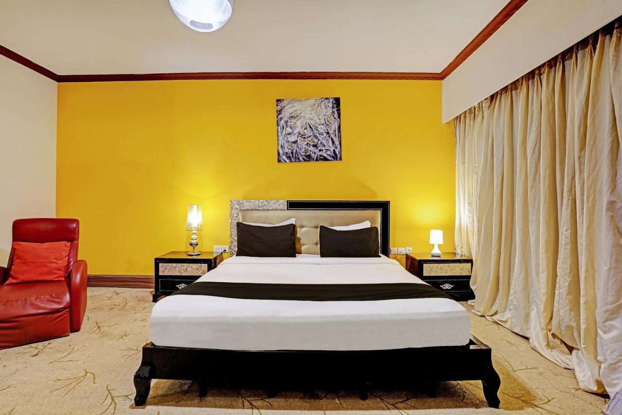 Townhouse 809 Royal Palms Hotel - Rose Collection Mumbai Exterior photo