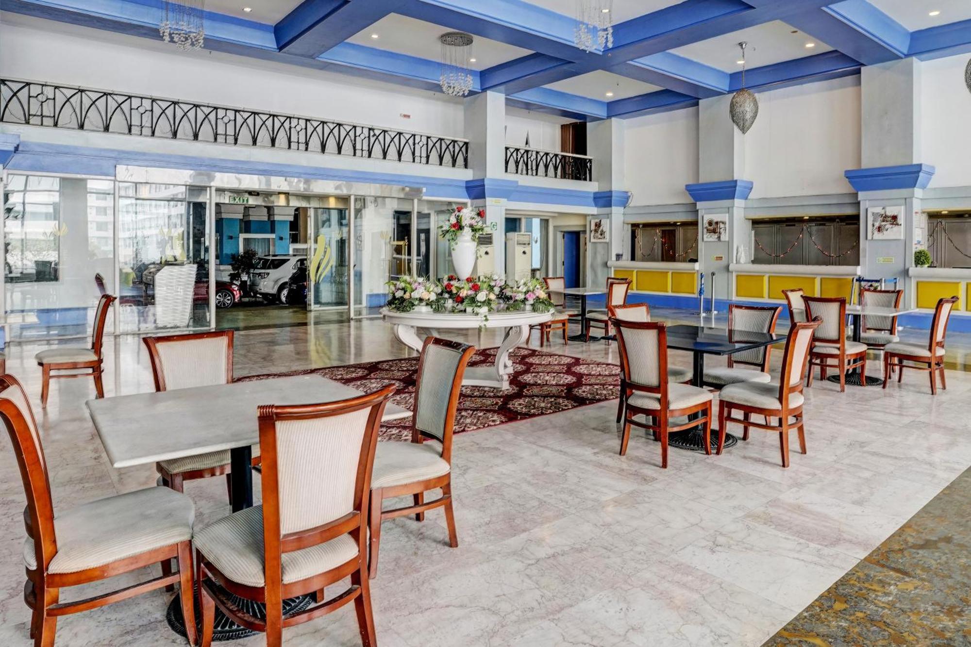 Townhouse 809 Royal Palms Hotel - Rose Collection Mumbai Exterior photo