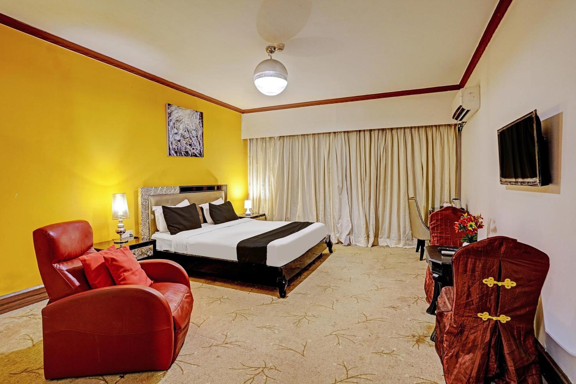 Townhouse 809 Royal Palms Hotel - Rose Collection Mumbai Exterior photo